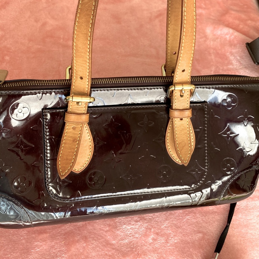 SOLD❤️authentic lv vernis rosewood❤️